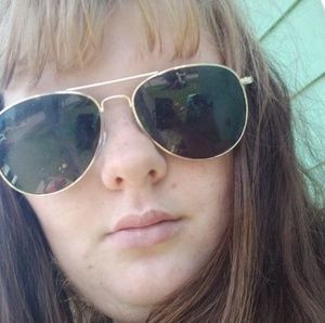 Meet your Posher, Jenna